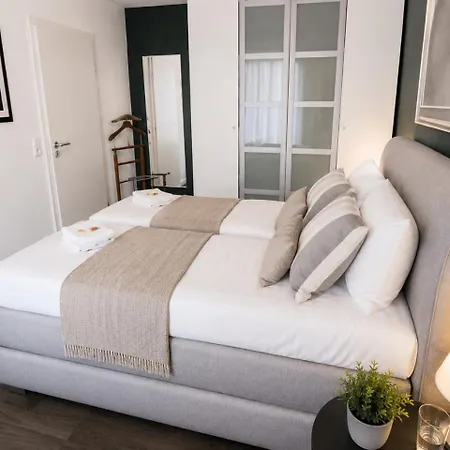 Cf14 Modern 60 Sqm With Ac In Center Heidelberg